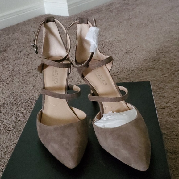 Charles David Shoes - Brand new suede heels NWT